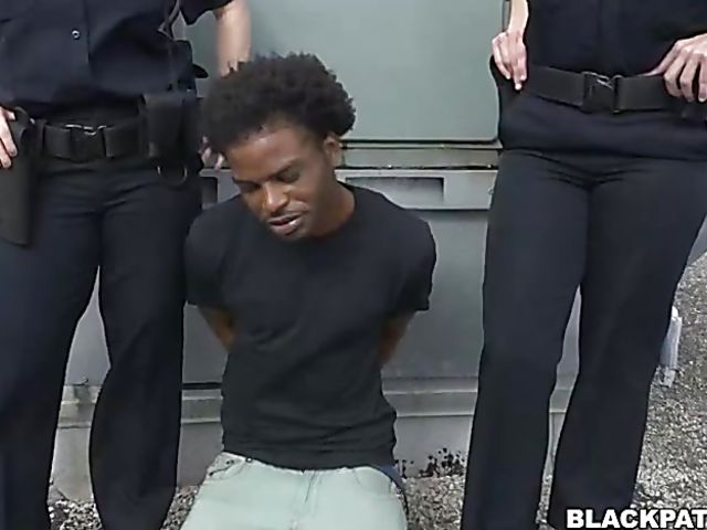 Police women black dick sucking and fucking