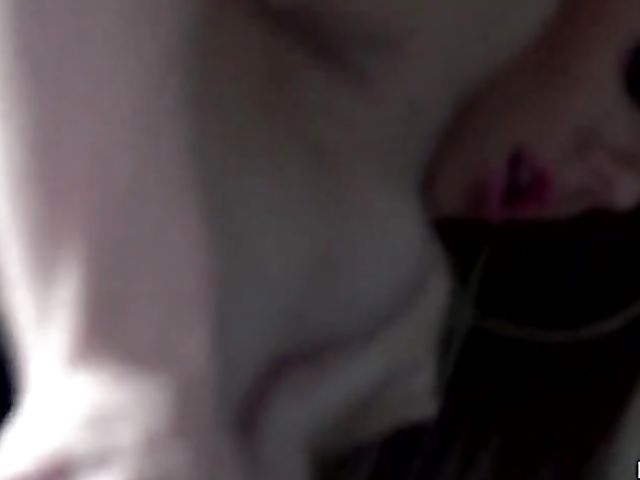 Molly Mae - Teen hardcore fucked in the car