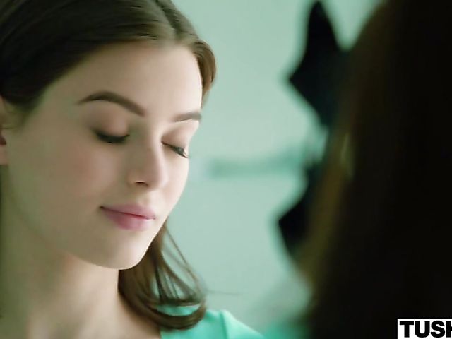 Lana Rhoades best anal experience with two men