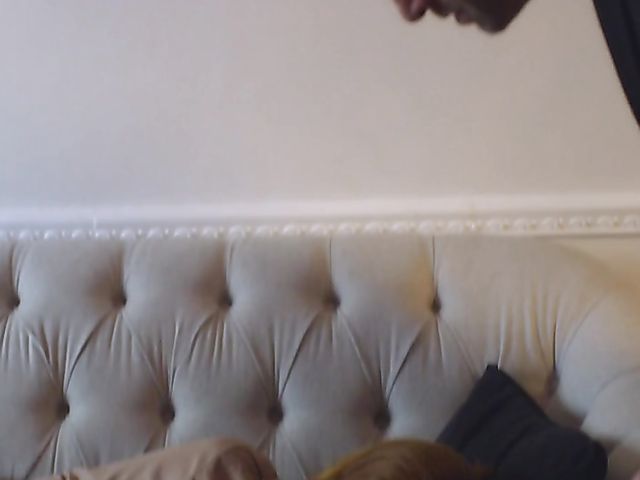 Cheating wives Tamara Grace and Ania Kinski suck & fuck