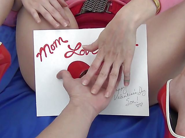 Cock worship POV with Mrs Mischief