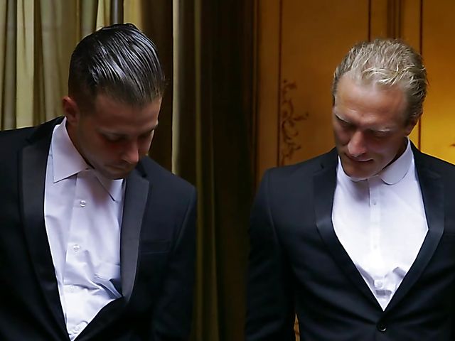 Arwen Gold gets a double fuck in front of Ariel Rebel