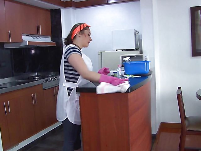 Chubby latina Valeria Cardozo drilled by a black rod