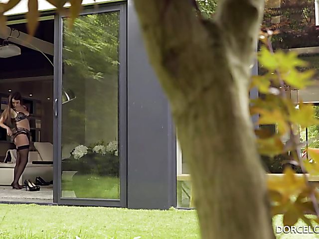 Escort Cara with a tight pussy gets slammed