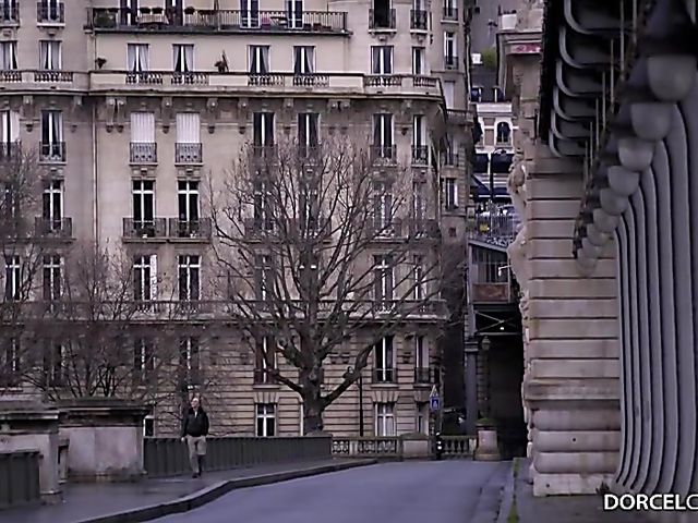 Big cock blowjob for Yanick Shaft