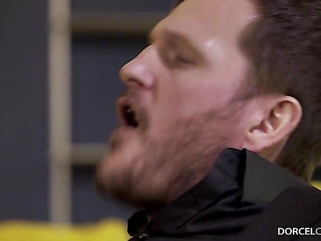 Big cock blowjob for Yanick Shaft