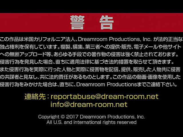 Japanese hairy pussy close up and dildoing