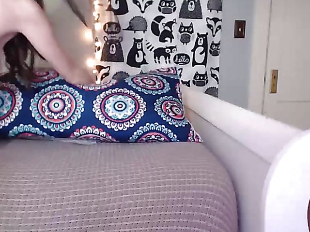 Laras webcam dildo session on Halloween