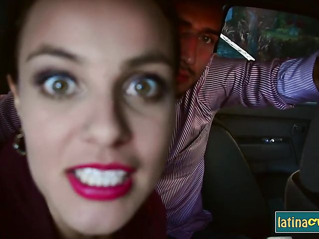 Latina GF gets humped in bed on cam