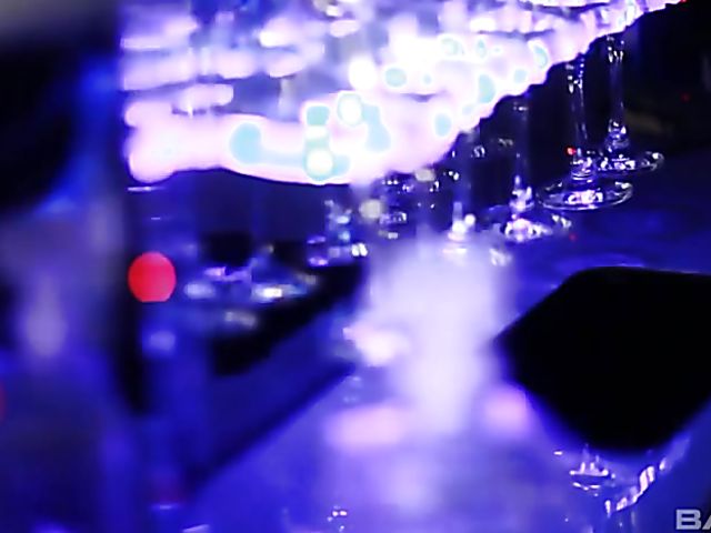 Blonde beauty sucking and fucking in the limo