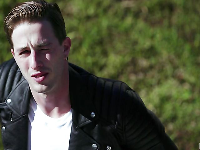 Natural teen Lily Jordan fucked in bed in retro style