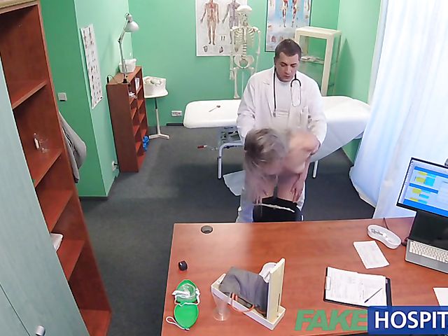 Fake doctor fucks easy patient's smooth pussy