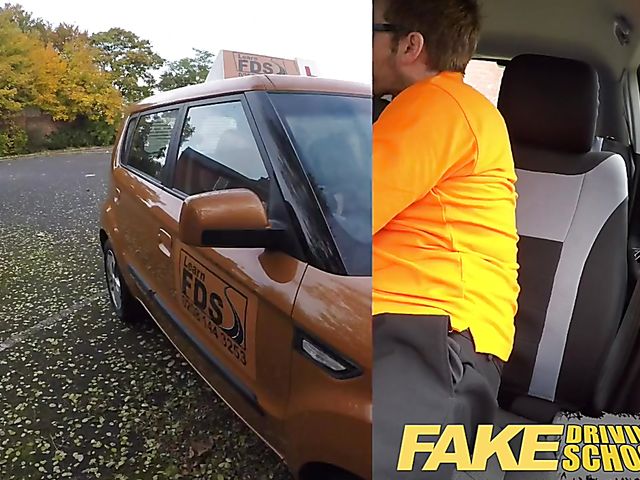 Car sex with driving school student Satine Spark