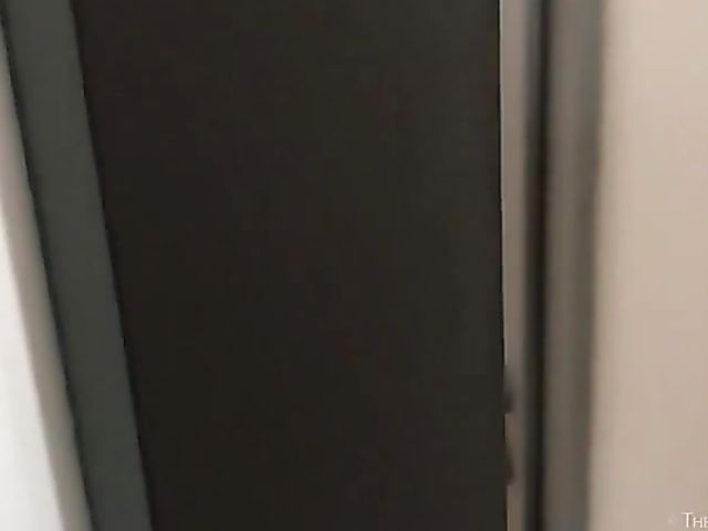 Skinny brunette Kira Zen cant stop fingering