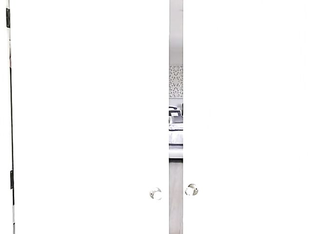 Petite black hottie Ashley Pink gets DPed