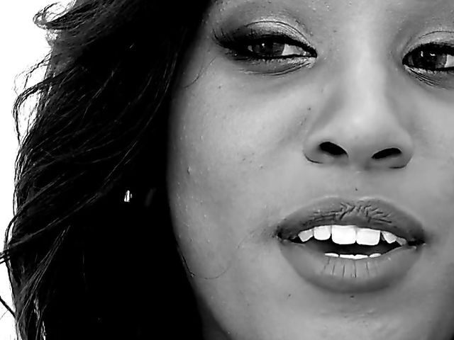 Petite black hottie Ashley Pink gets DPed