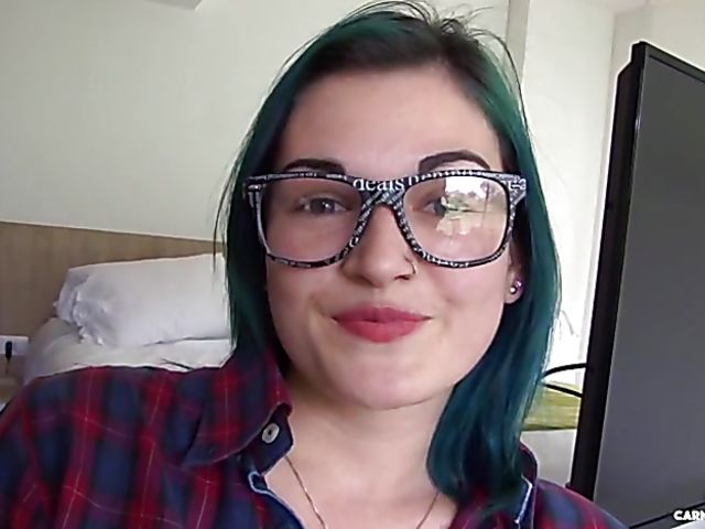 Amateur latina with glasses Clara Lucia gets down and dirty