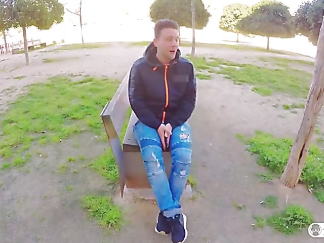 Latina pornstar Jade Presley seduces a guy next door