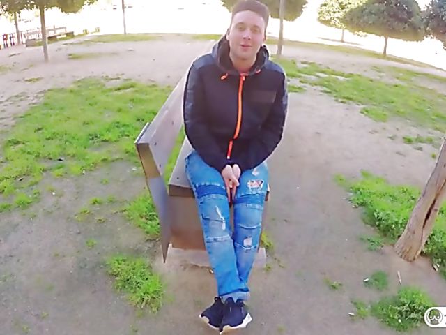 Latina pornstar Jade Presley seduces a guy next door