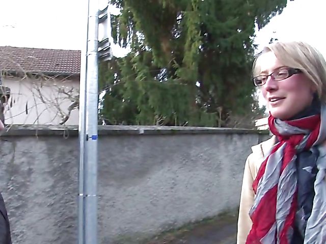 Busty French amateur getting her pussy and butt fucked