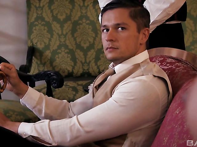 Ass fucking in the rich mansion with Samia Duarte and Jessyka Swan