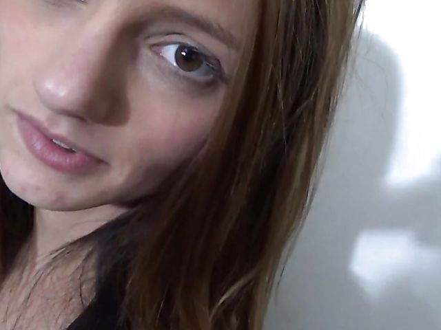 Skinny girlfriend Farrah Valentine rides her man