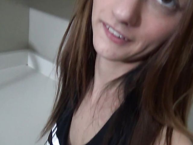 Skinny girlfriend Farrah Valentine rides her man