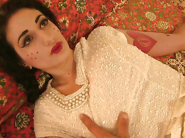 Alt brunette pretends to be a doll and gets face fucked