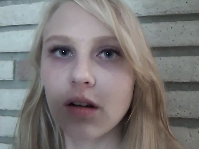 Young step sister sucks in the bathroom and gets fucked