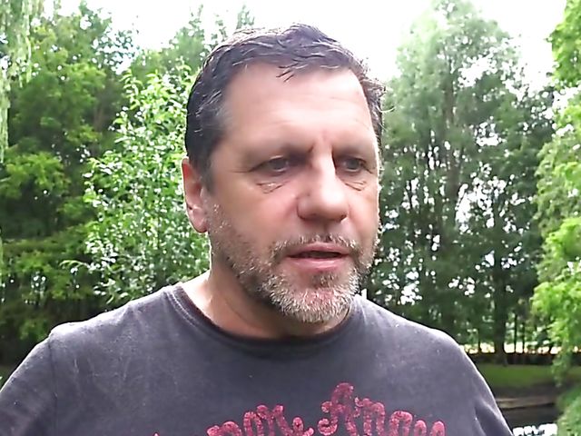 Old and young fuck like there is no tomorrow