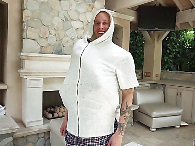 Petite Alaina Dawson gets her tiny pussy hammered