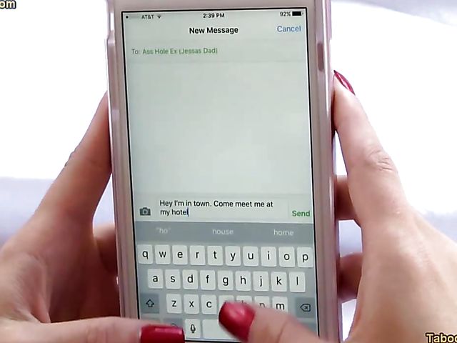 Busty daughter Jessa Rhodes is horny as fuck