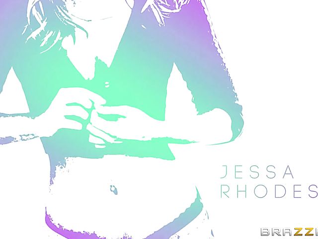 Oiled up lesbians Jessa Rhodes and Zoey Taylor