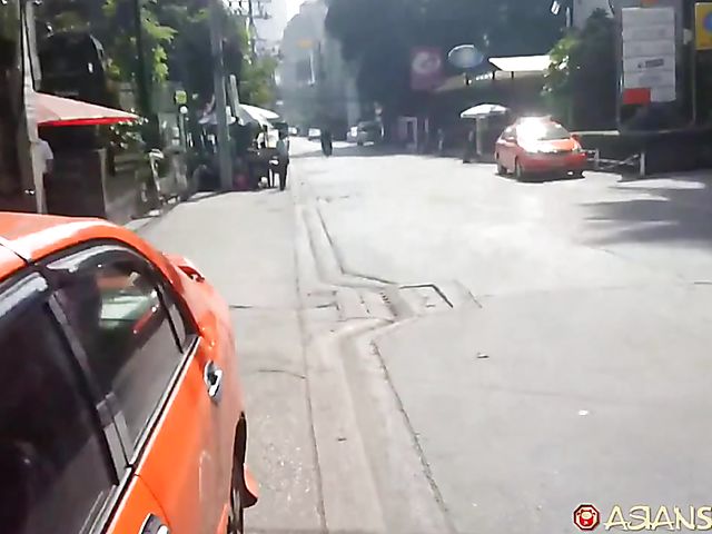 Sexy asian Kwan is good at banging