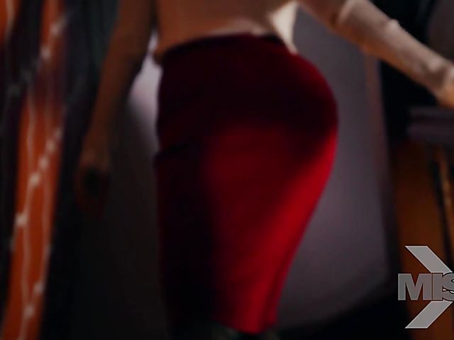 Big eyed brunette teen Lana Rhoades gets horny