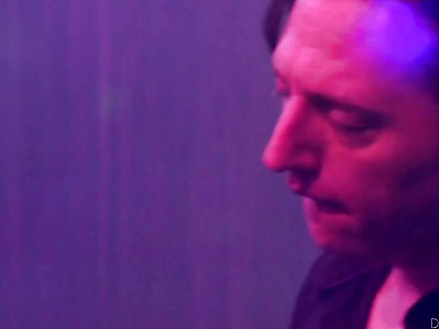 Club orgy with bad girls who love it hard