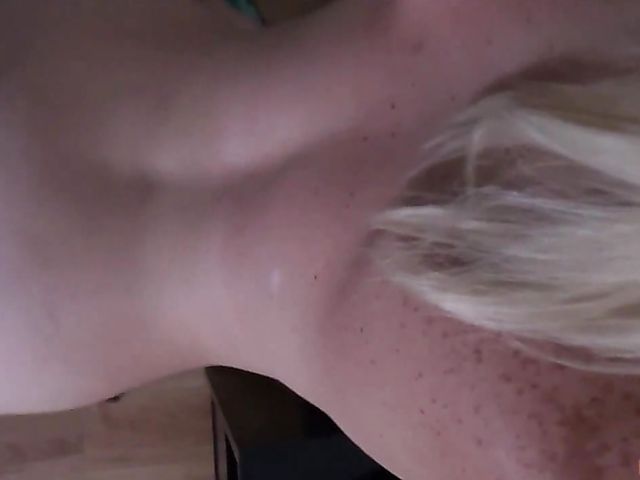 Blonde daughter Zelda Morrison gets rammed in POV