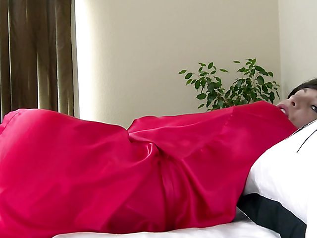 Naughty mature fingering and showing off her tattooed ass