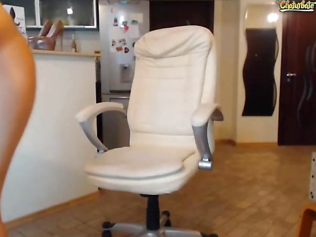 Romanian beauty finger squirt with a toy