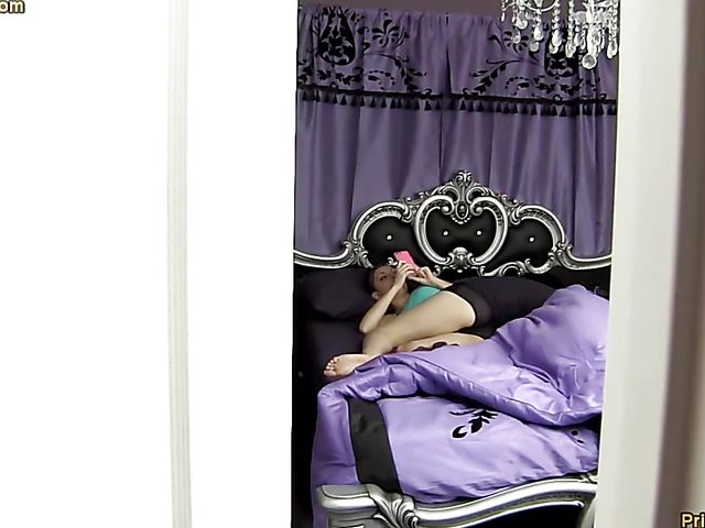 Nickey Huntsman - He loves his nerdy sisters hairy pussy