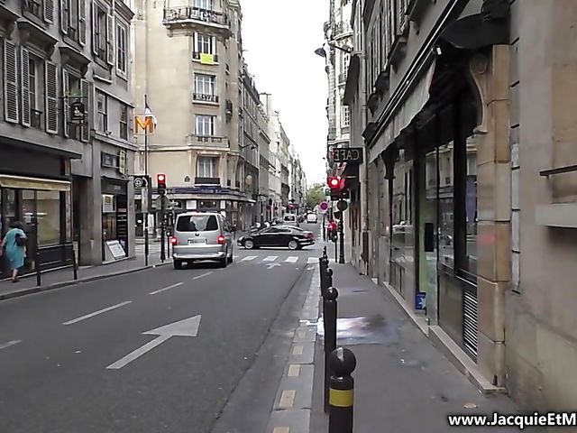 French ebony Cindy gets double fucked