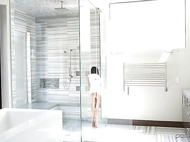 Skinny brunette teen Janice Griffith has sex in the morning