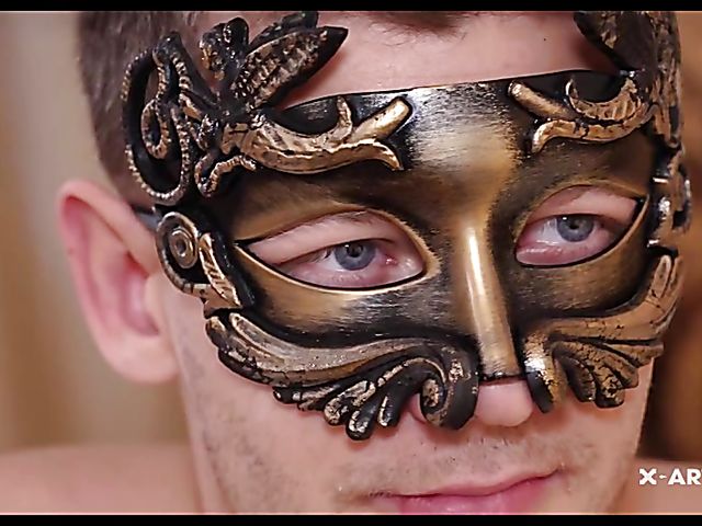 Gina Gerson - Masked blowjob and sensual fuck