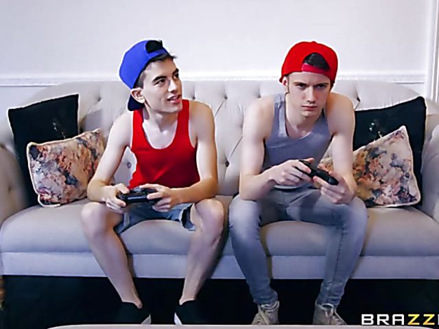 Gamer boy fucks his best friends mom Rebecca Jane Smyth