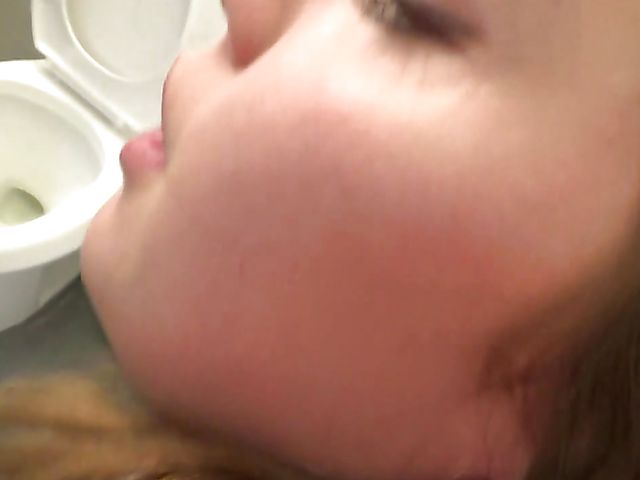 Elena Koshka - Teen daughter seduces her dad