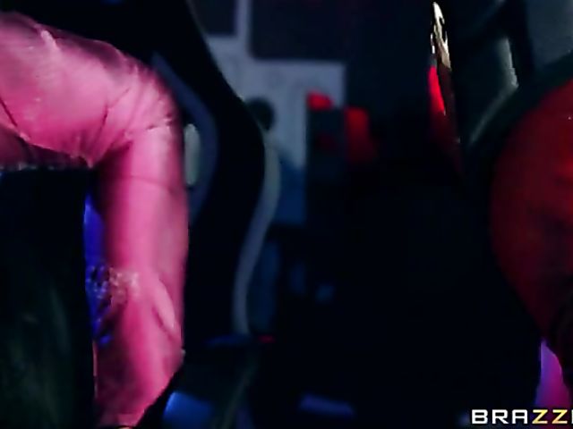 An XXX parody starring Abigail Mac, Katrina Jade and Kimmy Granger