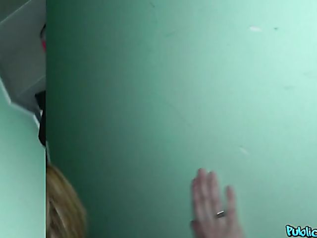 Lucia Fernandez - Public blowjob for a start