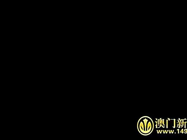 Hot Japanese babes do dirty things