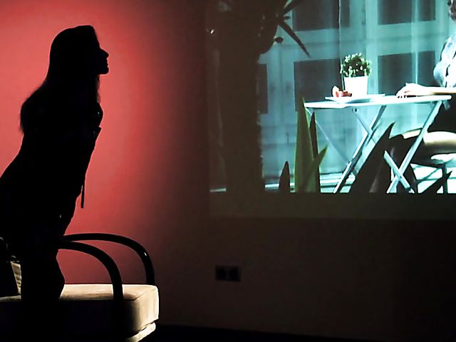 Slim babe Cara Mell fingering herself in the dark