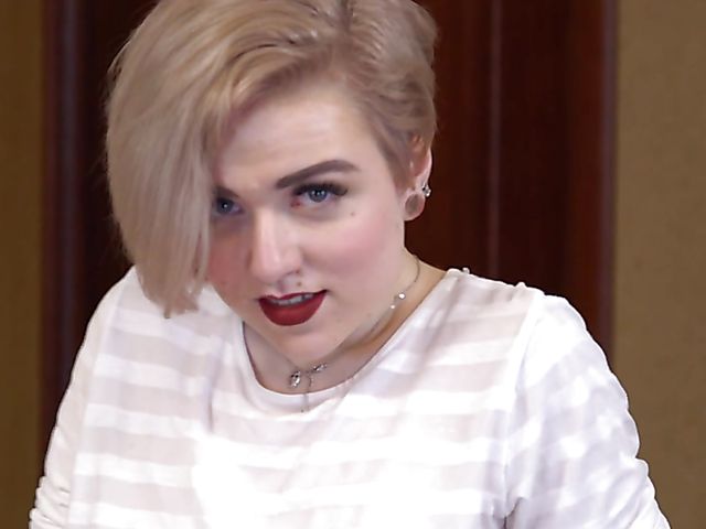 Naughty Emmy Space finger fucking herself